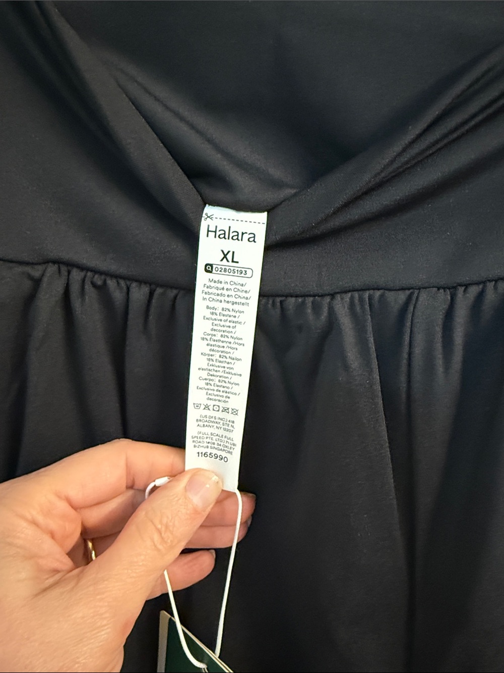HALARA Black High-Waist Active Shorts - Picture 3 of 4